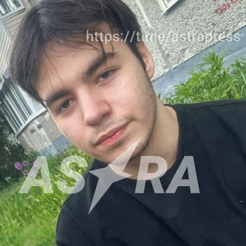 19-year-old detained by police on the street